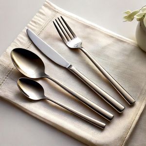 ชุดช้อนส้อมโลหะพร้อมการเคลือบผิวที่แตกต่างกัน รองรับการปฏิบัติการรับประทานอาหารที่ถูกสุขอนามัย เหมาะสำหรับครัว บ้าน ร้านอาหาร โรงแรม และการใช้งานในชีวิตประจำวัน - Product Image 5