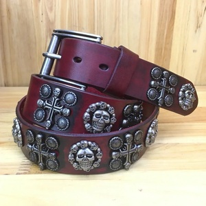 Cinturón Punk de Cuero Genuino de Vaca Italiano con Hebilla de 3.9cm (1.5") de Ancho, con Múltiples Tachuelas de Calavera y Remaches, Estilo Western, Venta al por Mayor - Product Image 2
