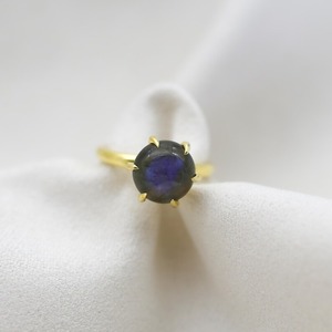 Anillo de compromiso solitario de labradorita de 6 puntas con engaste de garra, chapado en oro sobre plata, estilo vintage, con cabujón de labradorita de 8x8 mm - Product Image 5