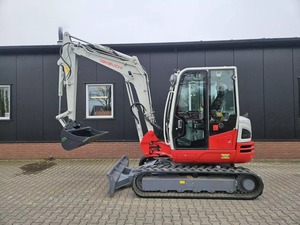Miniexcavadora Takeuchi TB250-2 de 5 toneladas, usada y nueva, de alto rendimiento, a precio económico. - Product Image 6