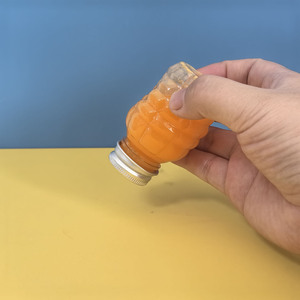 Mini botellas vacías de plástico PET reciclables con forma de piña, botellas de plástico con tapa de rosca para almacenamiento, <span class=keywords><strong>juguetes</strong></span> de jugo, Mini botellas de almacenamiento - Product Image 3