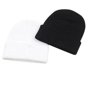 Venta al por mayor de invierno gorros sombrero precio barato llano cómodo hombres cálido Beanie gorras para la venta - Product Image 2