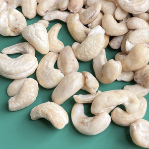 Usine Directement Noix De Cajou Noix De Cajou Noix De Cajou Du Vietnam Ww180 Ww240 Ww320 Avec Emballage Personnalisé - Product Image 1