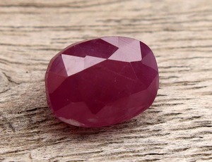 Mehrajudin Gems Pierre précieuse naturelle de 2,68 carats, taille coussin, rubis naturel non chauffé étincelant - pour la fabrication de bijoux de pierre de naissance de juillet - Product Image 3