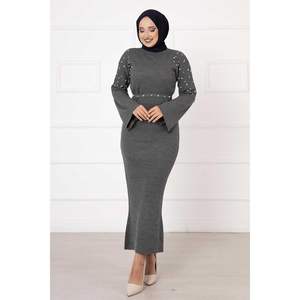 เดรสไข่มุกเปิดไหล่สีเทา - Product Image 1