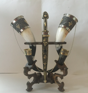 Cuerno para Beber con Decoración de Colores Reales, Diseño de Estilo Antiguo con Soporte de Madera, para el Hogar a Bajo Precio - Product Image 4