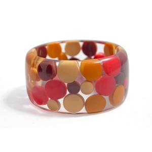 Pile de bracelets en résine multicolore avec aspect antique fini à la main Cadeau de bijoux parfait pour elle, pour les montagnes, les plages ou les fêtes - Product Image 3