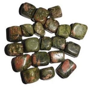 Artesanías de piedra semipreciosa de piedra caída de cristal Natural de Unakita pulida de la mejor calidad a la venta - Product Image 3