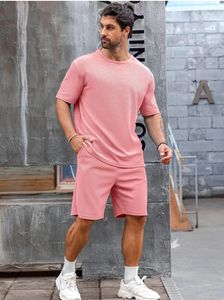 Traje de verano con logotipo personalizado para hombre, estilo informal de dos piezas con camiseta cuadrada y pantalones cortos de rizo francés, conjunto de ropa estampada - Product Image 3
