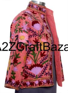 Chaqueta Étnica de Invierno para Mujer, Bordado Suzani Hecho a Mano en Algodón, Estilo Bohemio Vintage, Moda Invernal Bordada - Product Image 4