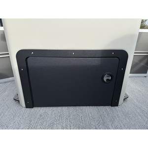 Bote de Pesca 2026 Barge 22 DLX Sun Tracker Premium, Pontón Resistente de 115 HP - Product Image 1