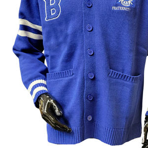 ZPB Varsity personnalisé tricoté cachemire sororité Cardigan col en v université broderie crête Logo hiver Style décontracté bouton avant - Product Image 5