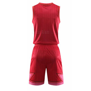 Ensemble complet d'uniformes de basketball élégants pour hommes avec maillot et short – Tenue de sport légère et durable, idéale pour les joueurs professionnels - Product Image 2