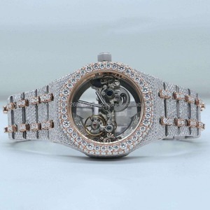Montre de luxe en diamant Moissanite la plus demandée pour hommes pour des occasions spéciales ou des fêtes disponibles au prix d'exportation depuis l'Inde - Product Image 1