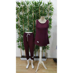 Ensemble deux pièces pour femme, chemisier à bretelles et col rond en viscose à deux fils et pantalon de survêtement, 26611 - Bourgogne - Product Image 5