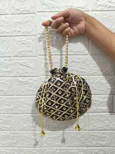 Fabriqué à la main Rajasthani soie Potli sac pour femmes Gota Patti perle miroir travail mariée pochette sac à main pour Ramadan nouvel an indien - Product Image 5