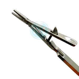 Portaagujas Silcock Premium de Acero Inoxidable, Instrumento Quirúrgico con Pinzas de Punta Fina para un Manejo Preciso de Agujas, Uso Hospitalario - Product Image 2