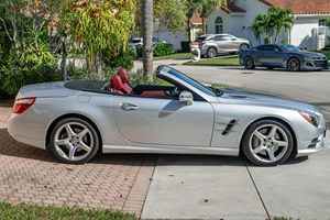 Mercedes-Benz SL400 del 2015, usado en buen estado. - Product Image 2