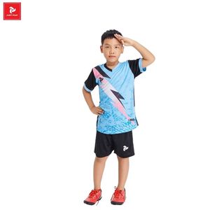 Ensembles de maillots de football de haute qualité de luxe les plus vendus avec logo personnalisé couleurs personnalisées pour les enfants Striker JP - Product Image 2