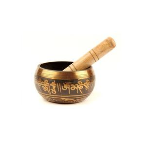 ชามทองเหลืองพร้อมไม้ตะลุมพุกทรงกลมทำด้วยมือ - Product Image 1