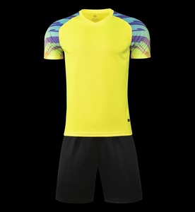 Maillot de basket-ball double face pour hommes et enfants Uniforme de sport à séchage rapide avec caractéristique respirante pour vêtements pour enfants - Product Image 3