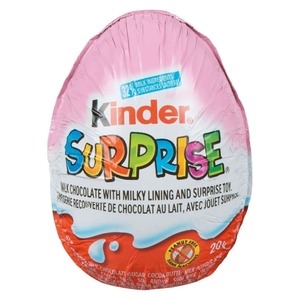 Œuf en chocolat au lait Kinder Surprise au goût crémeux et avec un jouet amusant à l'intérieur, idéal pour les enfants, comme cadeau ou pour les fêtes - Product Image 2