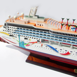 Modelo de crucero Norwegian Dawn de alta calidad, artesanía de madera hecha a mano de Vietnam, Idea de regalo novedosa - Product Image 3