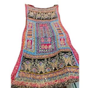 <span class=keywords><strong>2025</strong></span> Sang Trọng Cổ Handmade Lụa Khăn Choàng Thiết Kế Mới Nặng Gương Làm Việc Thêu Khăn Choàng In Phong Cách Dân Tộc Cho Phụ Nữ - Product Image 1