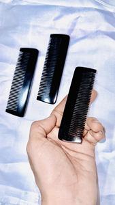 Peine para el Cuidado del Cabello de Cuerno Natural Grabado a Mano CRAFT EXIM para el Cuidado Diario y un Cabello Suave - Product Image 2