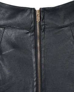 Jupe longue d'été vintage en cuir véritable rouge pour femmes avec un design en A et une fonction anti-rides - Product Image 3