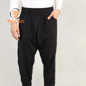 Pantalons de survêtement décontractés Baggy Jogger Pantalons Cargo de survêtement pour hommes Pantalons de survêtement confortables en coton pour hommes OEM - Product Image 2