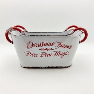 Jardinière de Noël rustique Santas Grove en métal robuste pour exposer les verts d'hiver et créer un coin de jardin magique - Product Image 1