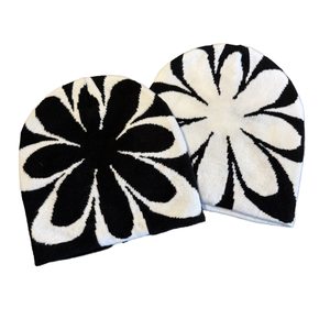 Gorro de Punto con Estampado Digital de Hojas Jacquard para Otoño e Invierno, Moderno, 100% Acrílico, Lindo, Ajustable para Niños - Product Image 1