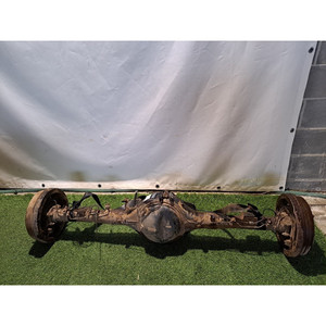 ASSALE POSTERIORE MITSUBISHI L 200 4a Serie 3711A033 4D56DOHC diesel 2477 (05>) - Product Image 1