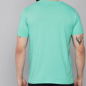 T-shirt noir uni pour homme, personnalisable en gros, haute qualité, 100% coton, col rond, manches courtes, coupe classique, séchage rapide - Product Image 4