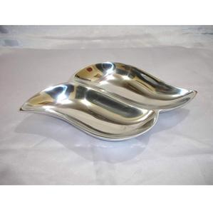 Bol de service à condiments à 3 sections avec poignée Bol à fruits secs unique en métal coulé brillant et nickelé - Product Image 4