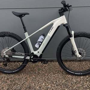 Bicicleta Eléctrica de Montaña Instant Sales 2026 Cubes Reaction Hybrid Pro 800 FE - Product Image 1