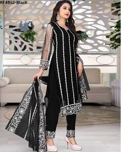 Hoa in bông pha trộn Kurti thiết lập bởi reeta thời trang với Thêu Đường viền cổ áo và chanderi dupatta lý tưởng cho mặc hàng ngày - Product Image 3