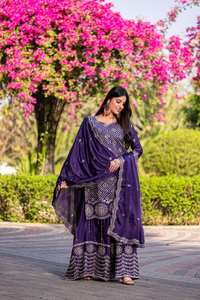 Ensemble Kurta Sharara brodé violet royal Unity Luxure, respirant, au-dessus du genou, avec dupatta – Tenue de fête haut de gamme - Product Image 3