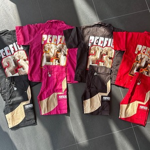 Conjunto de pantalones cortos y chaqueta unisex de nailon, conjunto de pantalones cortos de talla grande con estampado de logotipo personalizado y precios al por mayor de fábrica de deportes elegantes de calidad superior - Product Image 6