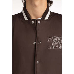 แจ็คเก็ตหนังแท้ทรงปกติ MN-JKT-WS24-072 ผ้าแคนวาสปักลาย ปิดกระดุมแบบซิป ไซส์ XS กันน้ำ ย้อมสีพื้นเคลือบผิว - Product Image 1