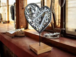 Sculpture de table en forme de cœur mécanique créative, pièce maîtresse industrielle en métal pour la maison, le bureau, la fête, les cadeaux, la décoration - Product Image 3