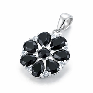 จี้รูปดอกไม้ประดับพลอยออนิกซ์สีดำธรรมชาติ 100% สำหรับผู้หญิงจาก Rhaya Jewels ชุบโรเดียมบนเงินสเตอร์ลิง ดีไซน์เรียบหรู - Product Image 3