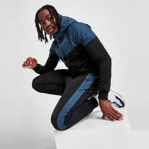 ชุดวอร์มกีฬาผู้ชาย ผ้าโพลีเอสเตอร์คุณภาพพรีเมียม แห้งเร็วและระบายความชื้น รับผลิตแบบ OEM/ODM พร้อมสกรีนโลโก้ตามสั่ง - Product Image 2