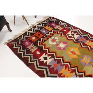 Alfombra Turca de 4.7x8.1 pies, Alfombra de Lana Vintage con Parches Rojos - Product Image 1