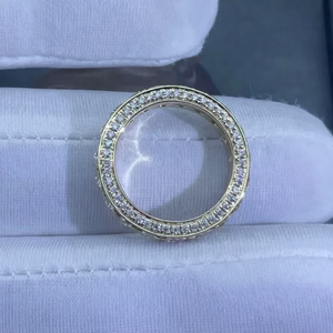 Anillo de Compromiso Unisex de Moda con Moissanita Redonda de 2.98 TCW en Plata de Ley con Engaste Pavé - Product Image 6