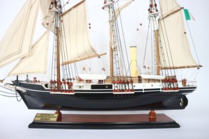 Modèle de bateau d'endurance, en bois, peint, durable, forme irrégulière, Feng Shui pour la décoration de la maison, cadeaux originaux - Noël - Product Image 3