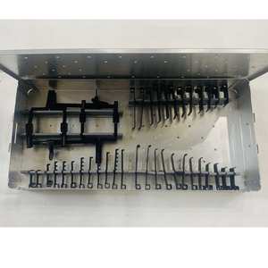 Ensemble de rétracteurs lombaires manuels en métal McCulloch pour microdiscectomie avec 42 lames, système d'instruments chirurgicaux pour la chirurgie de la colonne vertébrale - Product Image 2