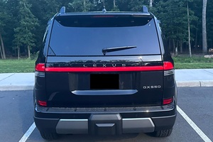 Lexus GX 550 Overtrail 2024, Gasolina, Bajo Kilometraje - Product Image 2