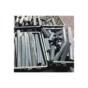 Briquetas de madera dura cuadradas para interiores negras duraderas, embalaje personalizado, Vietnam, Stock a granel, LUCKY 999, modelo 004 5%, carbón - Product Image 3